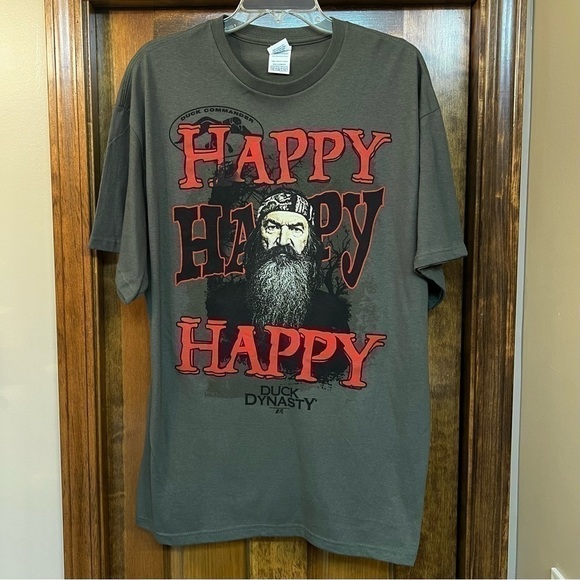 TWO Duck Dynasty XL T-shirts Happy‎ Happy Happy The Beards Are Back NWOT - Picture 4 of 8